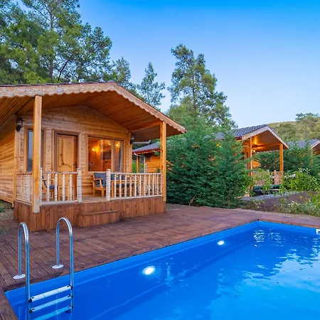 Blue Green Life Bungalow Bed & Breakfast *