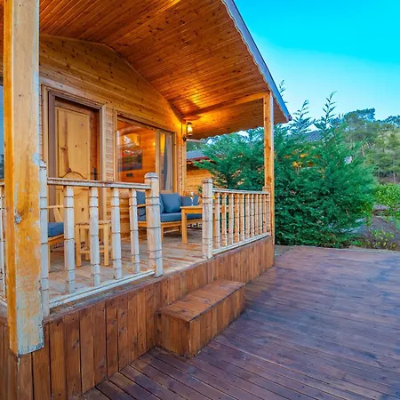 Bed & Breakfast Blue Green Life Bungalow *