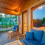 Bed & Breakfast Blue Life